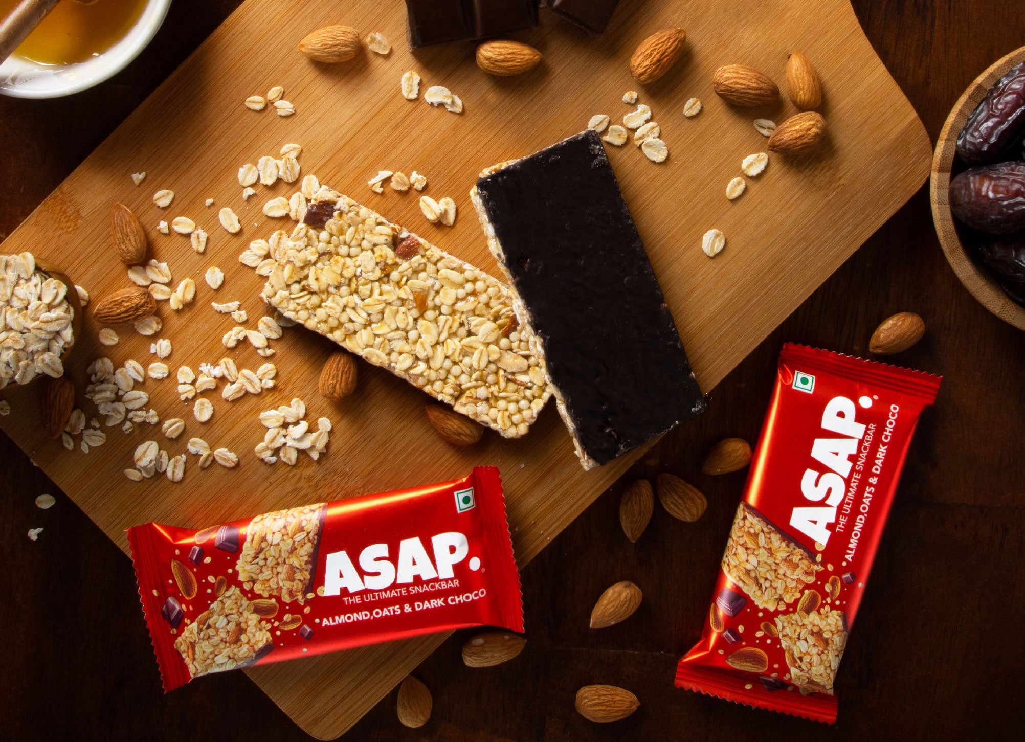 ASAP: Almond and Dark Chocolate Granola Bars